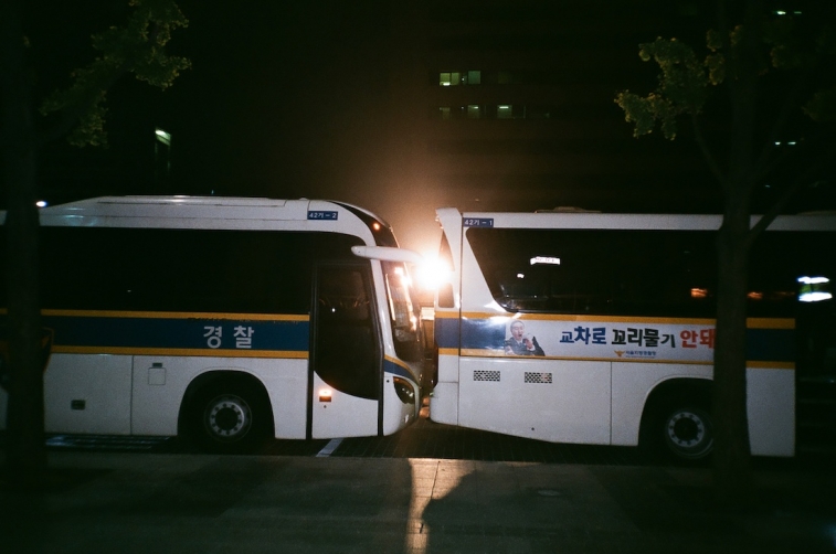 http://www.ischoi.com/files/gimgs/th-8_FakeLandscape_4_1100.jpg